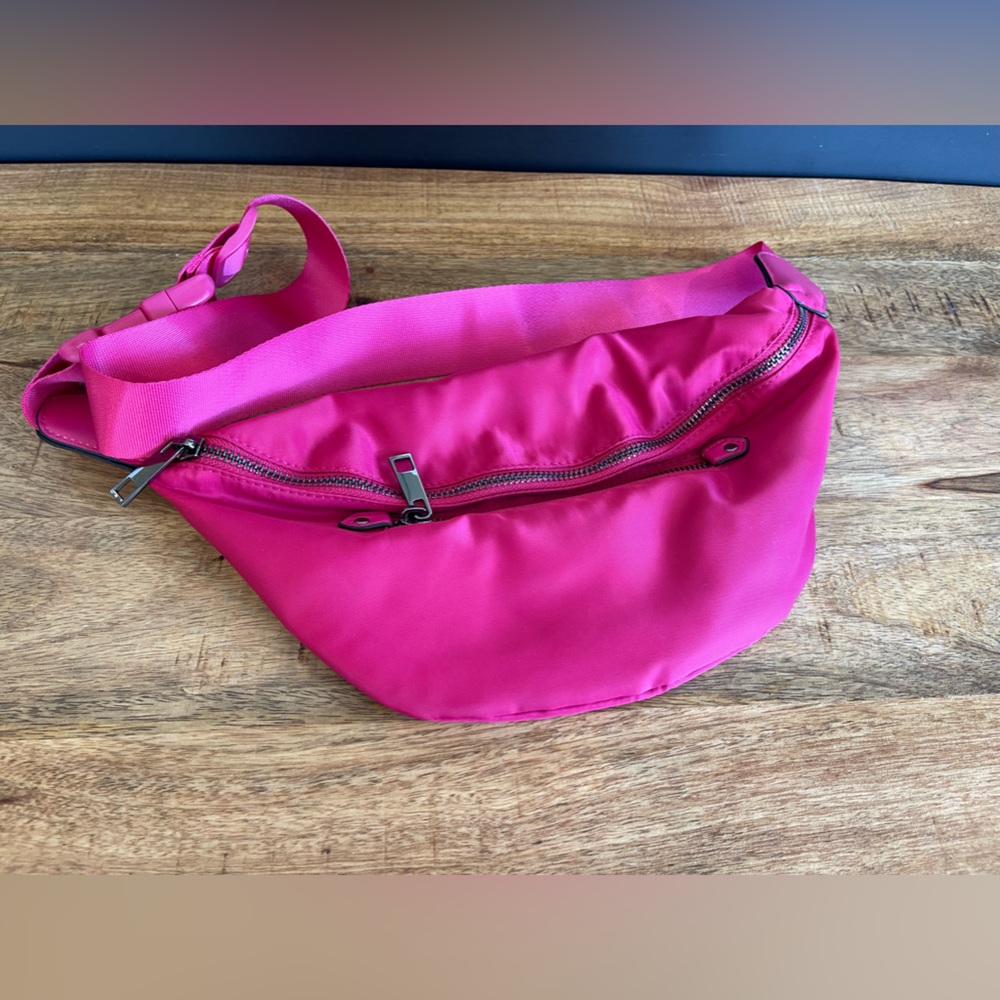 NWOT A New Day Fanny Pack
